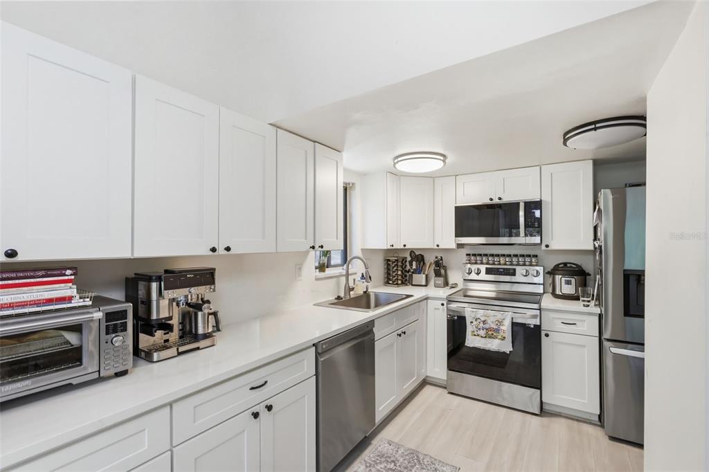 Property for sale at 200 FAIRWAY DRIVE UNIT 200, LONGWOOD, FL, 32779