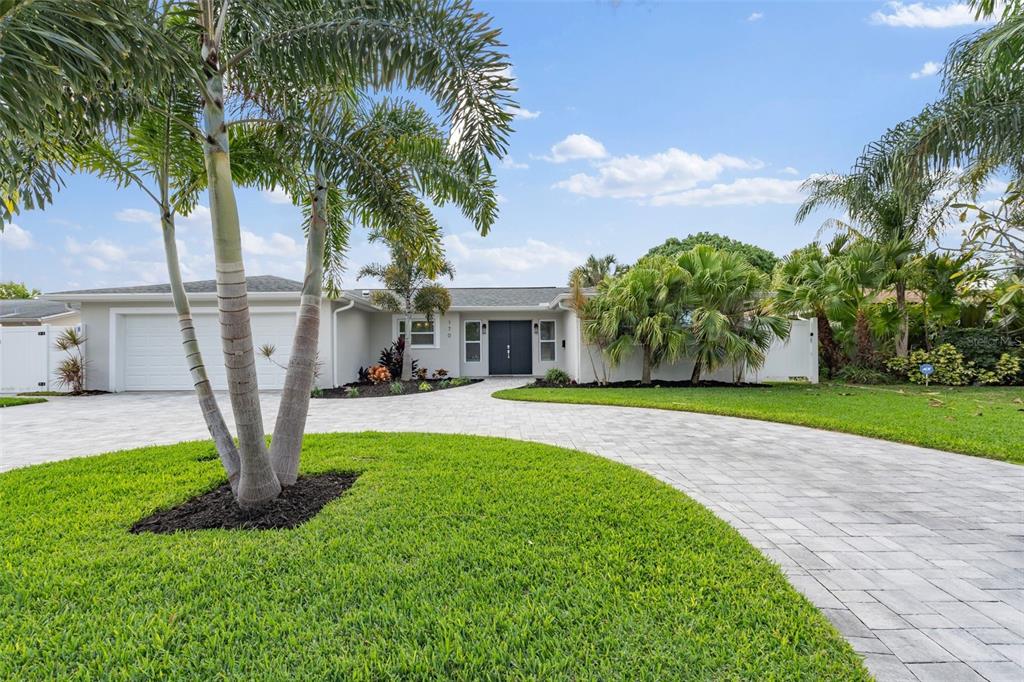 Property for sale at 170 98TH AVENUE N, ST PETERSBURG, FL, 33702