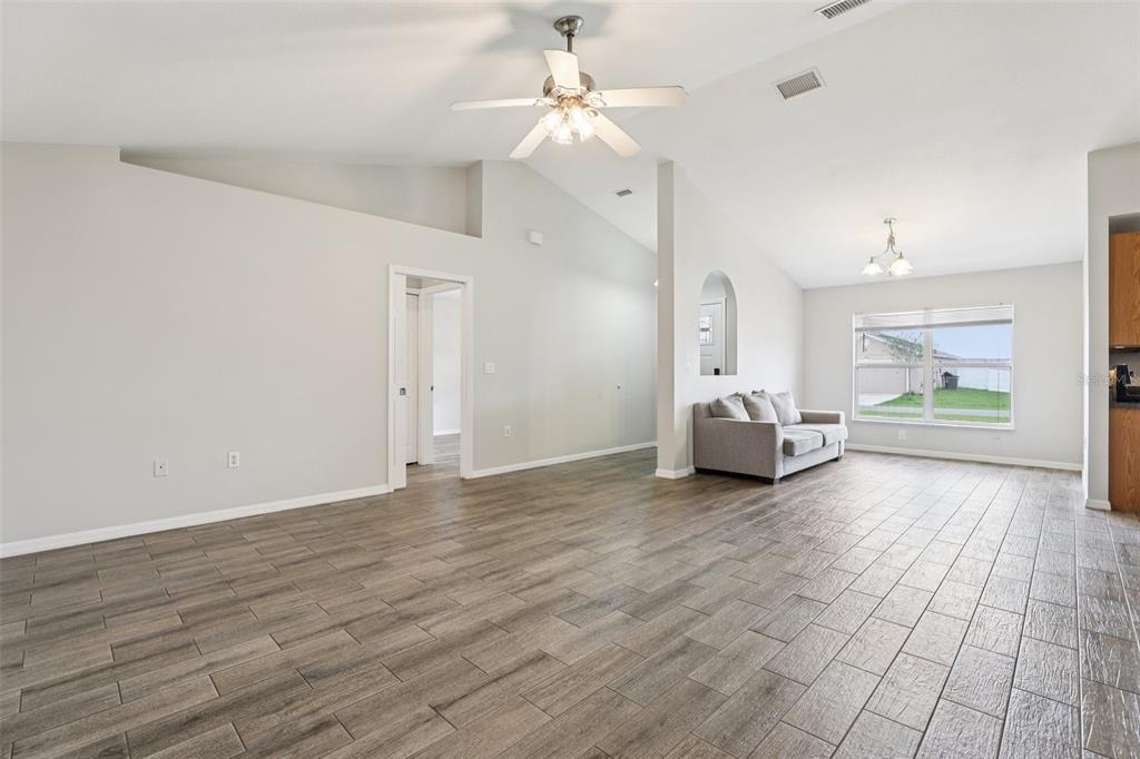 Property for sale at 264 CHICAGO AVENUE W, HAINES CITY, FL, 33844