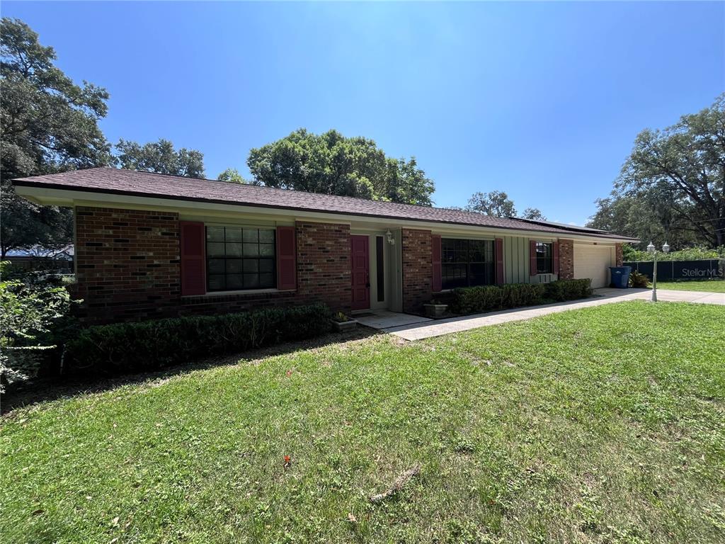 Property for sale at 2117 YORKSHIRE DRIVE, DELAND, FL, 32724