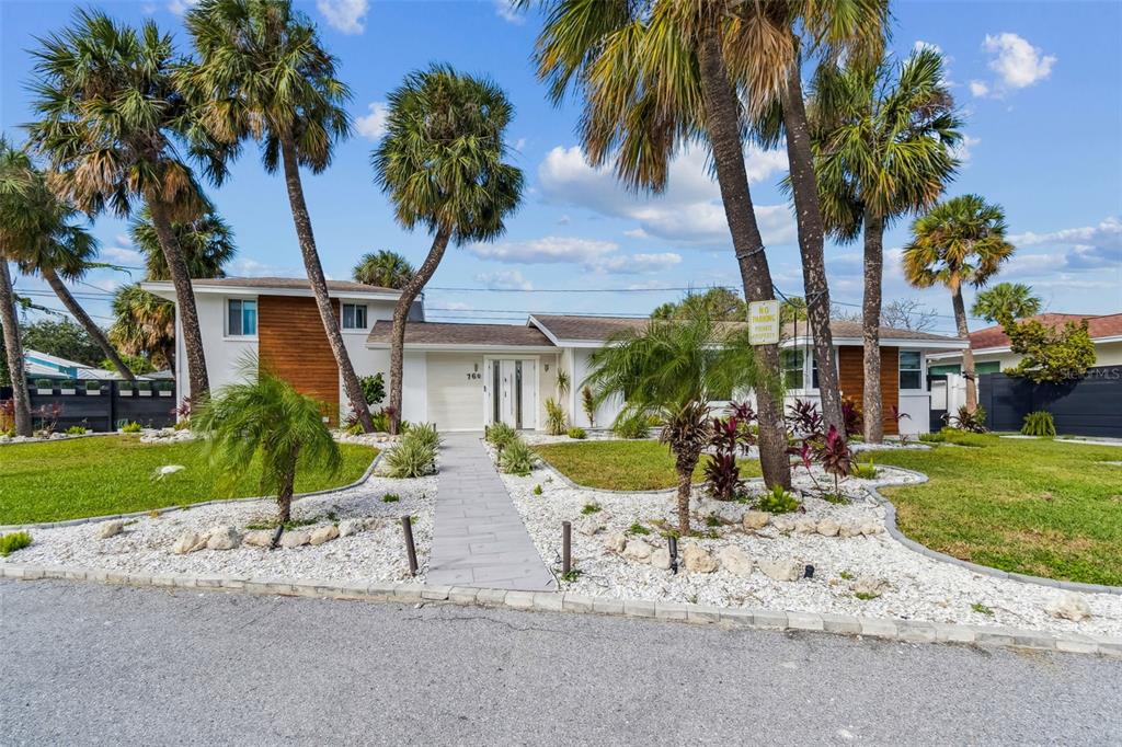Property for sale at 760 BOHENIA CIRCLE S, CLEARWATER BEACH, FL, 33767