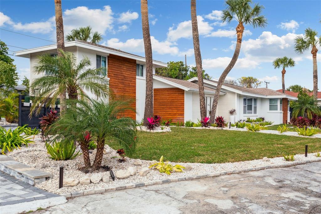 Property for sale at 760 BOHENIA CIRCLE S, CLEARWATER BEACH, FL, 33767