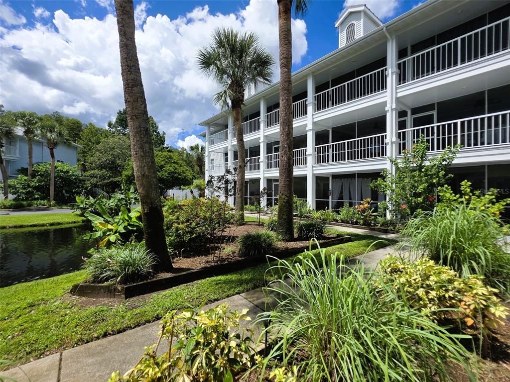 Property for sale at 2164 VISTA DEL SOL CONDO UNIT 505, LUTZ, FL, 33558
