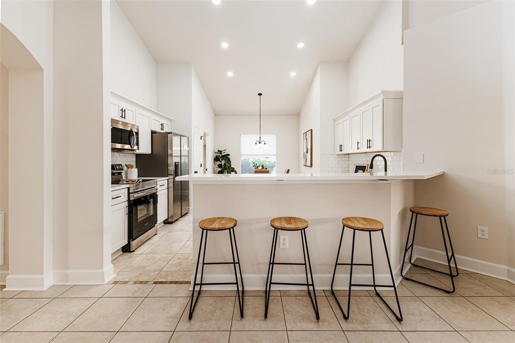 Property for sale at 1705 ALTAVISTA CIRCLE, LAKELAND, FL, 33810