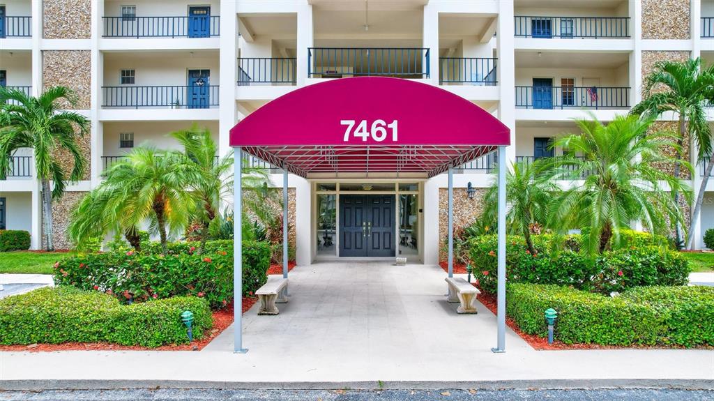 Property for sale at 7461 W COUNTRY CLUB DRIVE N UNIT 408, SARASOTA, FL, 34243