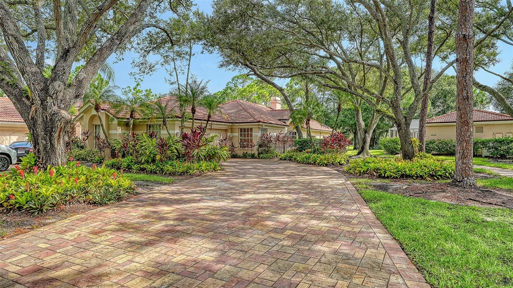 Property for sale at 3944 LYNDHURST COURT, SARASOTA, FL, 34235