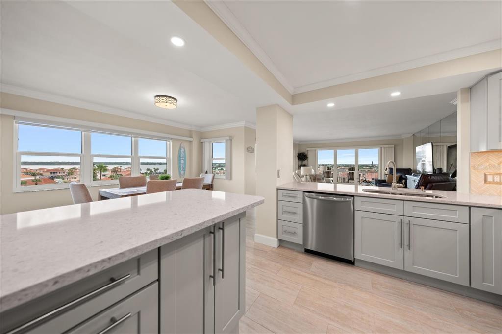 Property for sale at 1621 GULF BOULEVARD UNIT 607, CLEARWATER BEACH, FL, 33767