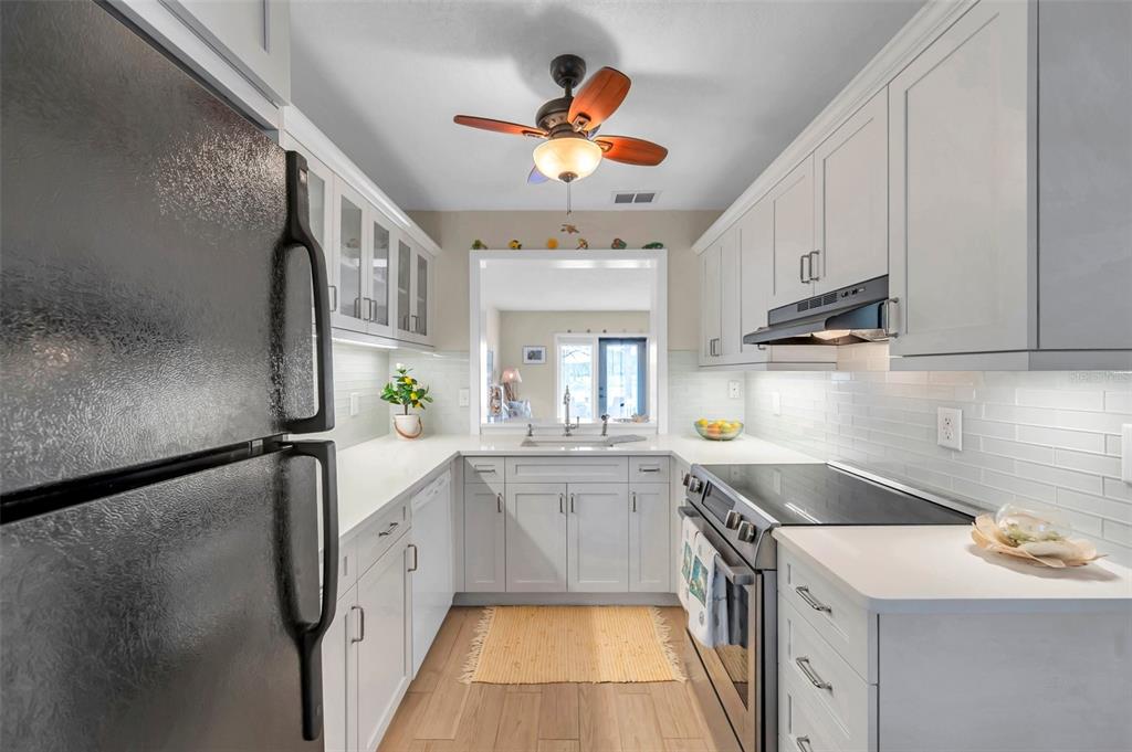 Property for sale at 4766 SNOOK DRIVE SE, ST PETERSBURG, FL, 33705