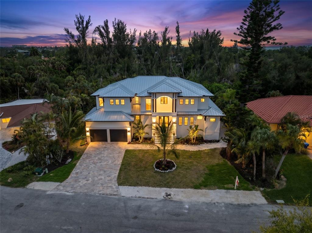 Property for sale at 626 BUTTONWOOD DRIVE, LONGBOAT KEY, FL, 34228