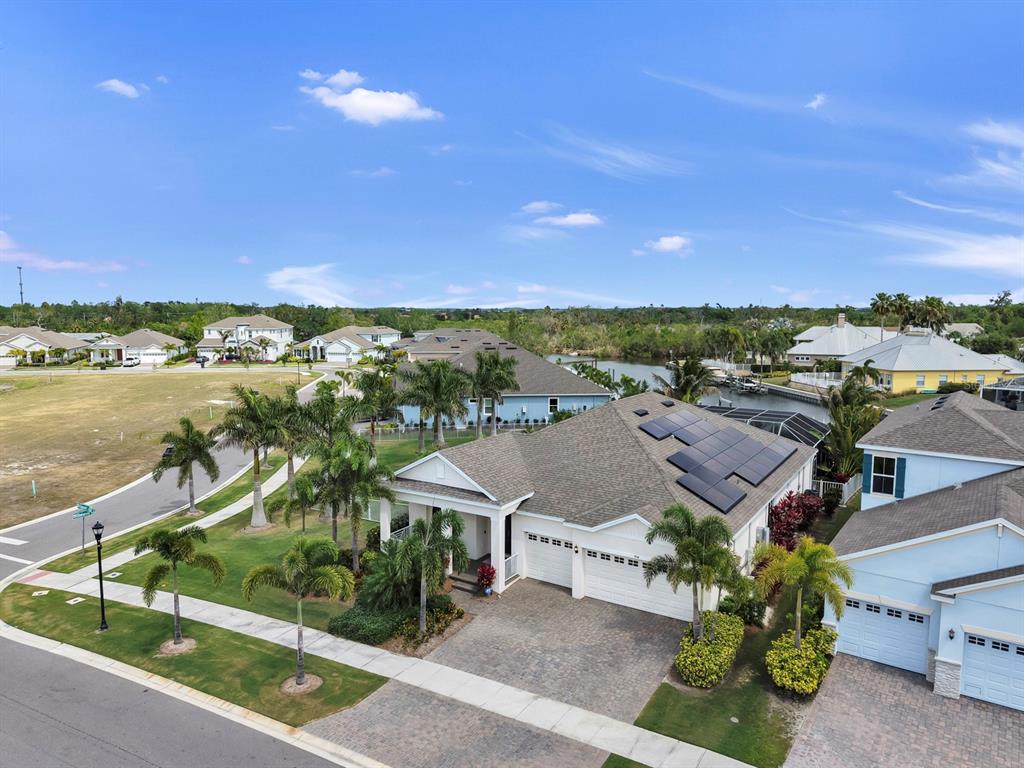 Property for sale at 954 SIGNET DRIVE, APOLLO BEACH, FL, 33572