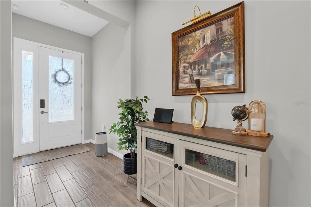 FOYER