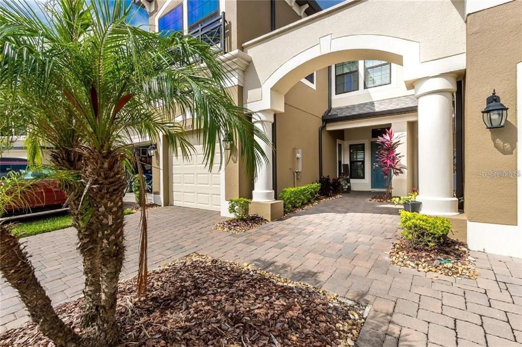 Property for sale at 30333 SOUTHWELL LANE, WESLEY CHAPEL, FL, 33543