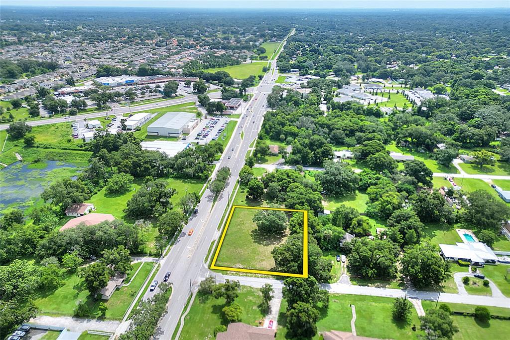 Property for sale at 703 E LUMSDEN ROAD, BRANDON, FL, 33511