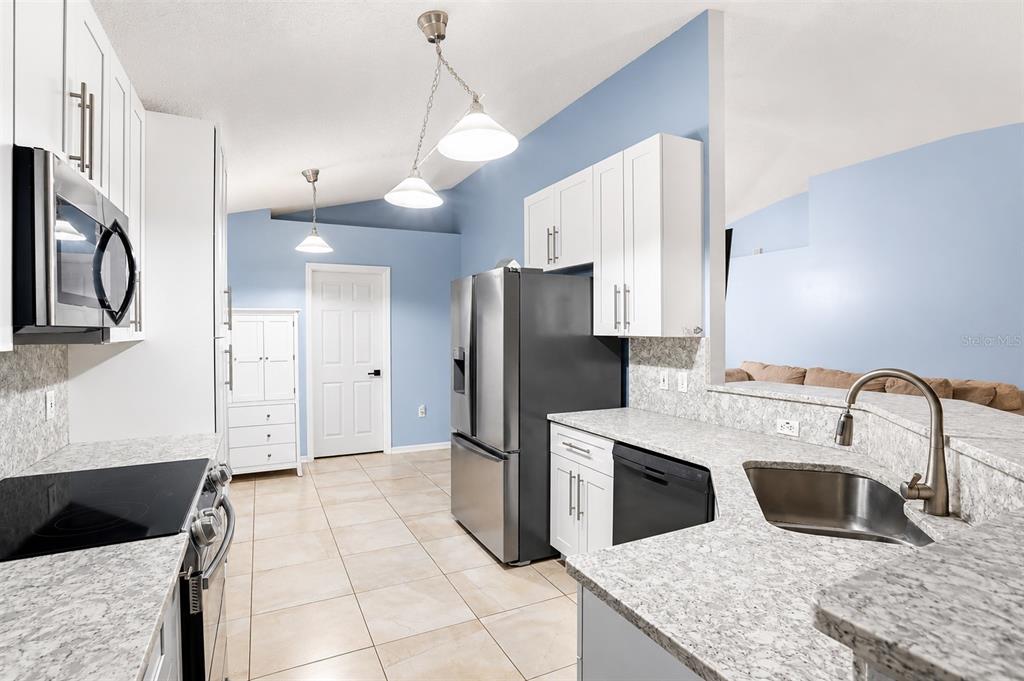 Property for sale at 2015 CORNER SCHOOL DRIVE, ORLANDO, FL, 32820