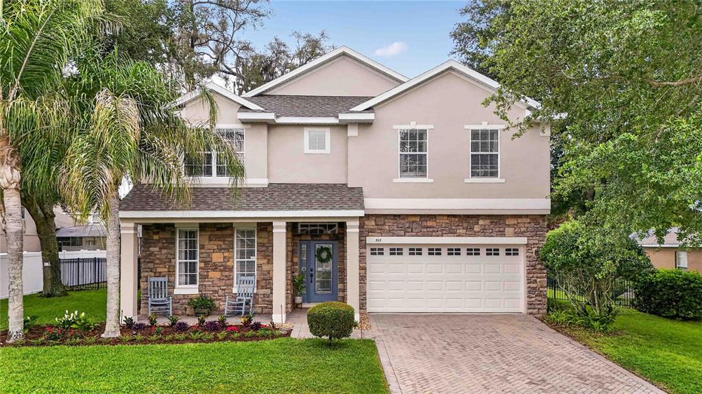 Property for sale at 303 W BLUE WATER EDGE DRIVE, EUSTIS, FL, 32736