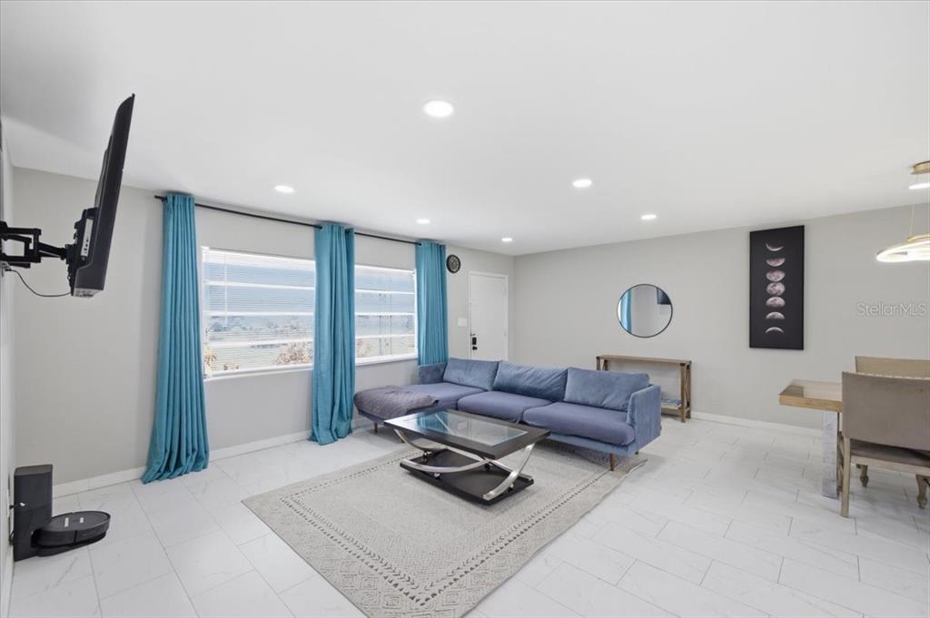 Property for sale at 1860 ALBERTA DRIVE, CLEARWATER, FL, 33756