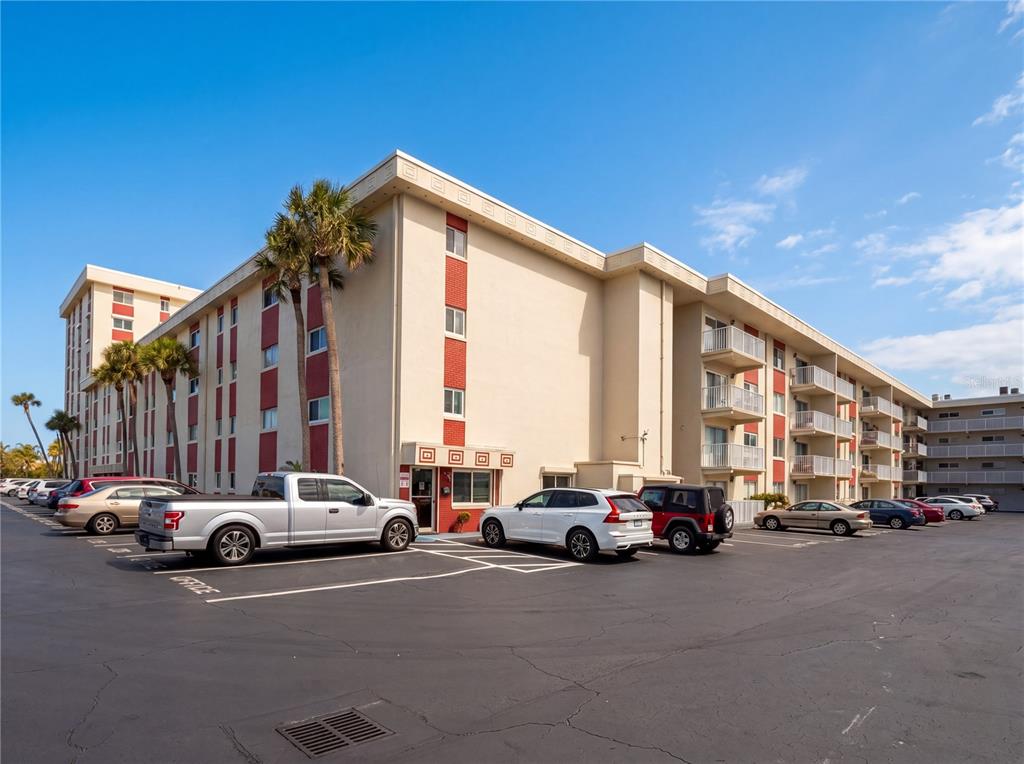 Property for sale at 2711 N HALIFAX AVENUE UNIT 371, DAYTONA BEACH, FL, 32118