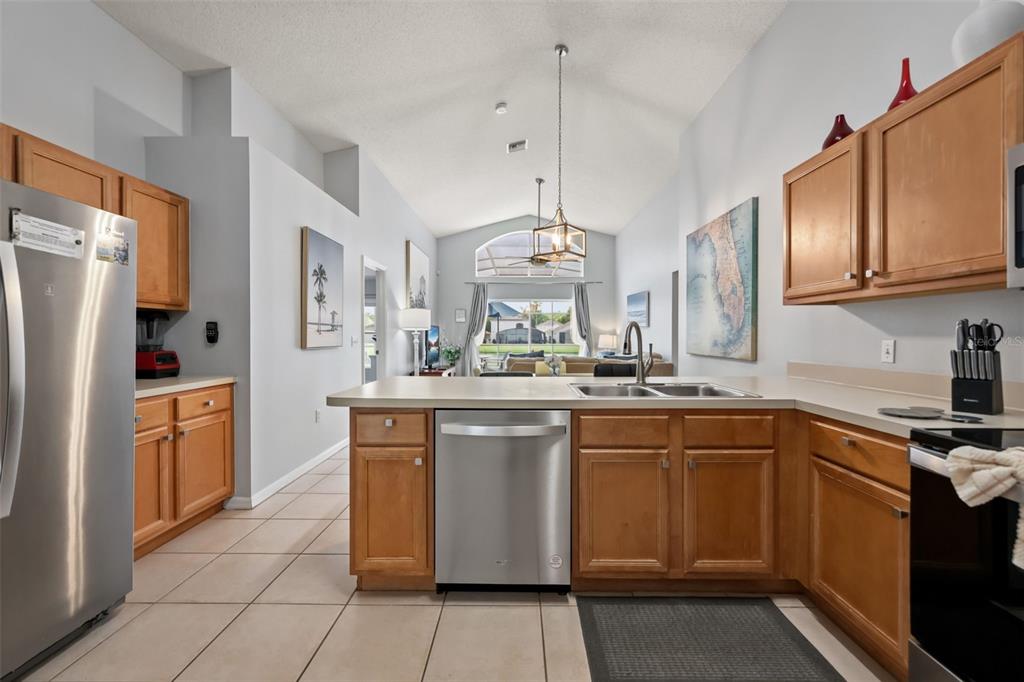 Property for sale at 948 LAKE BERKLEY DRIVE, KISSIMMEE, FL, 34746