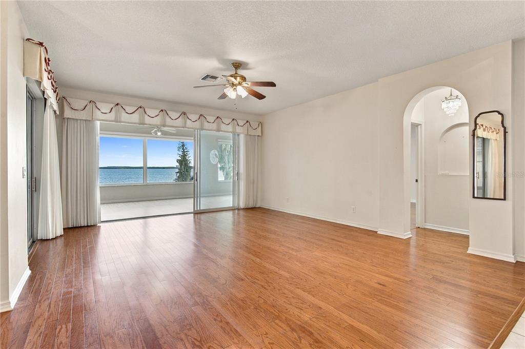 Laminated wood floors