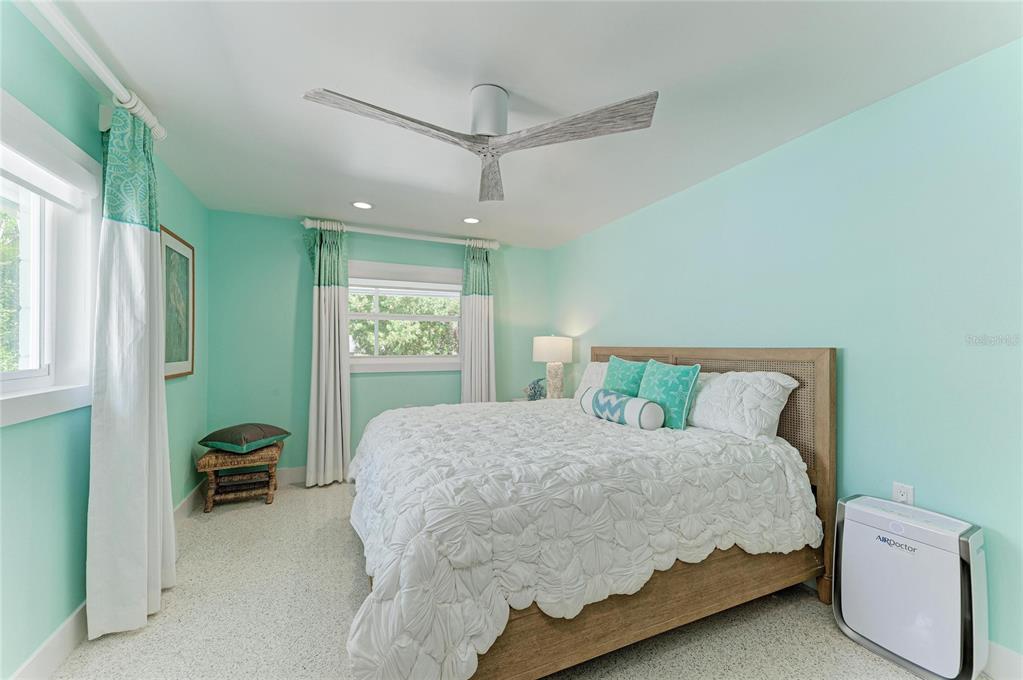 Property for sale at 580 LINLEY STREET, LONGBOAT KEY, FL, 34228