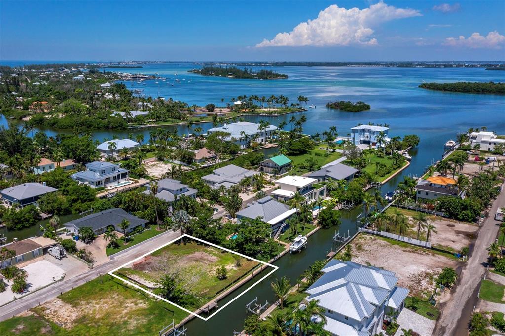 Property for sale at 570 DE NARVAEZ DRIVE, LONGBOAT KEY, FL, 34228