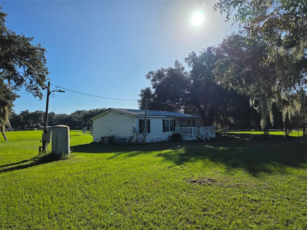 Property for sale at 9581 MCINTOSH ROAD, DOVER, FL, 33527