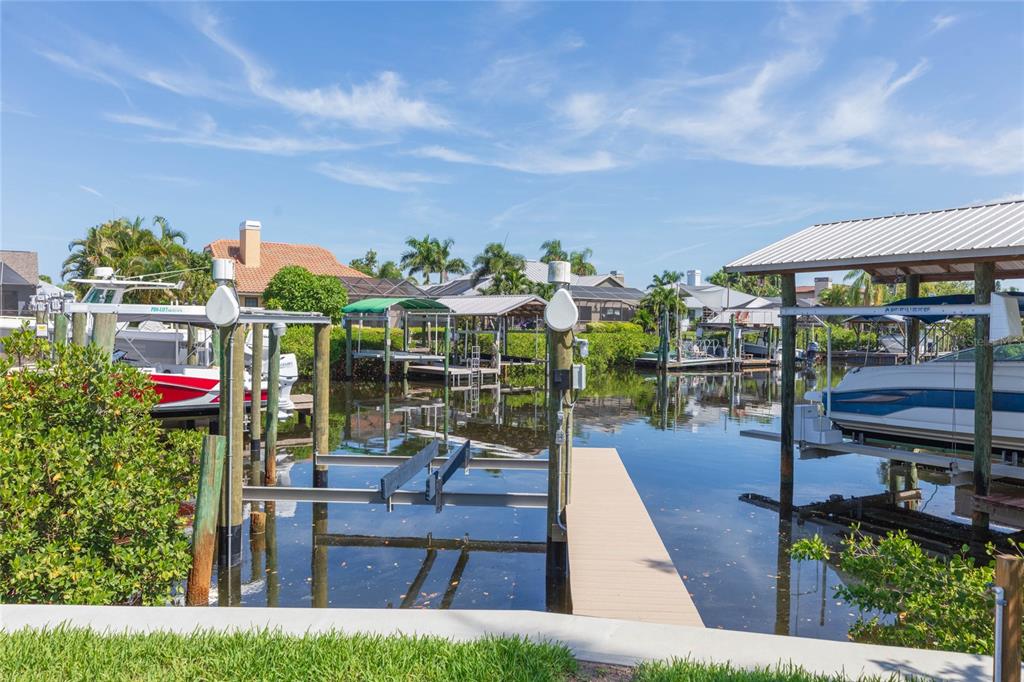 Property for sale at 6602 SEABIRD WAY, APOLLO BEACH, FL, 33572