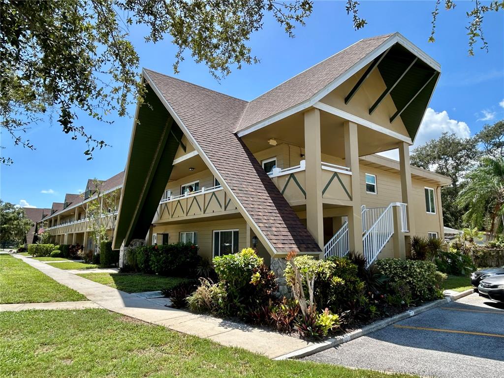 Property for sale at 2000 WORLD PARKWAY BOULEVARD UNIT 12, CLEARWATER, FL, 33763