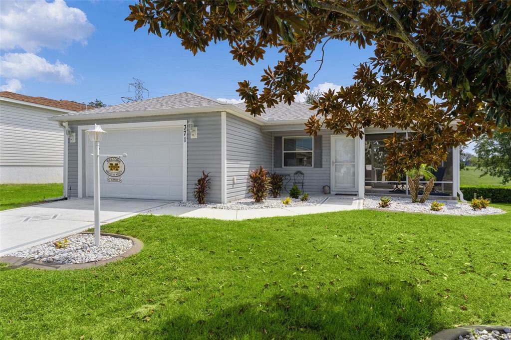 Property for sale at 371 ARBELLA LOOP, THE VILLAGES, FL, 32162