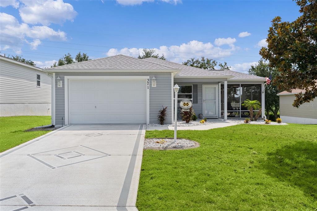 Property for sale at 371 ARBELLA LOOP, THE VILLAGES, FL, 32162