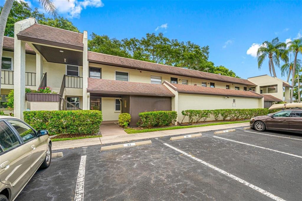 Property for sale at 1100 E BAY DRIVE UNIT 82, LARGO, FL, 33770