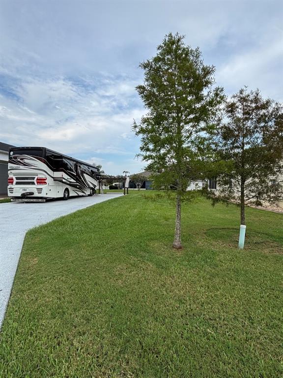 Property for sale at 1098 MOTORCOACH DRIVE, POLK CITY, FL, 33868