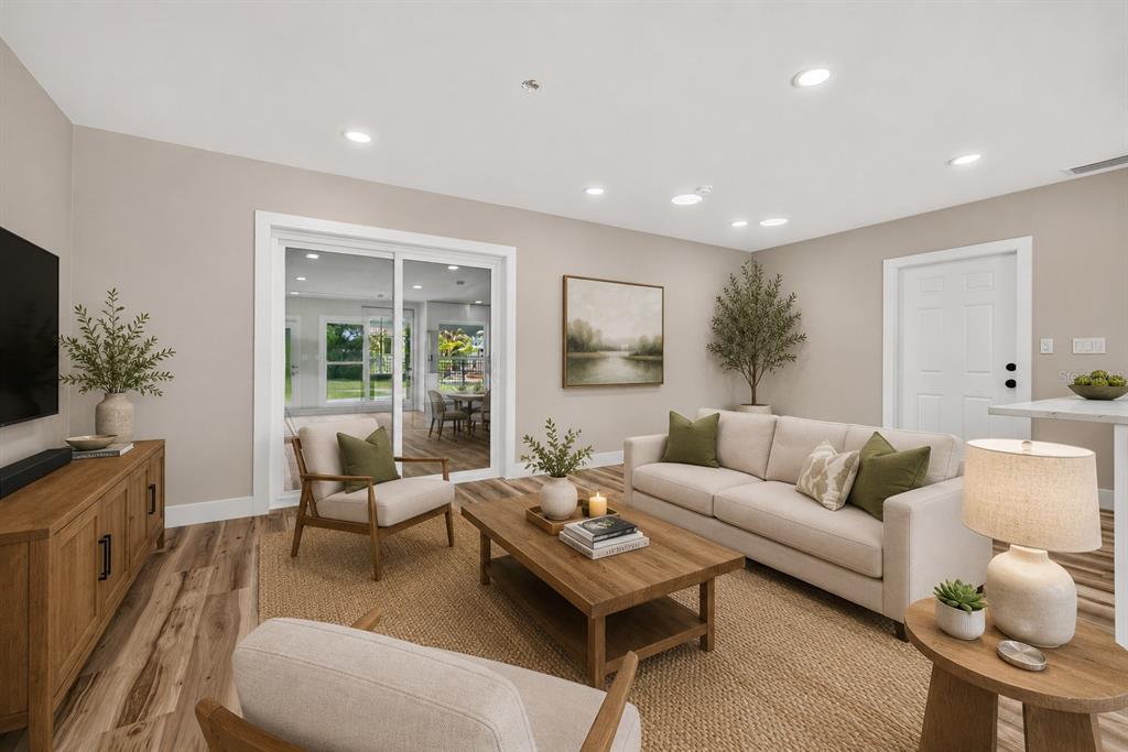 Property for sale at 1524 CARSON CIRCLE NE, ST PETERSBURG, FL, 33703