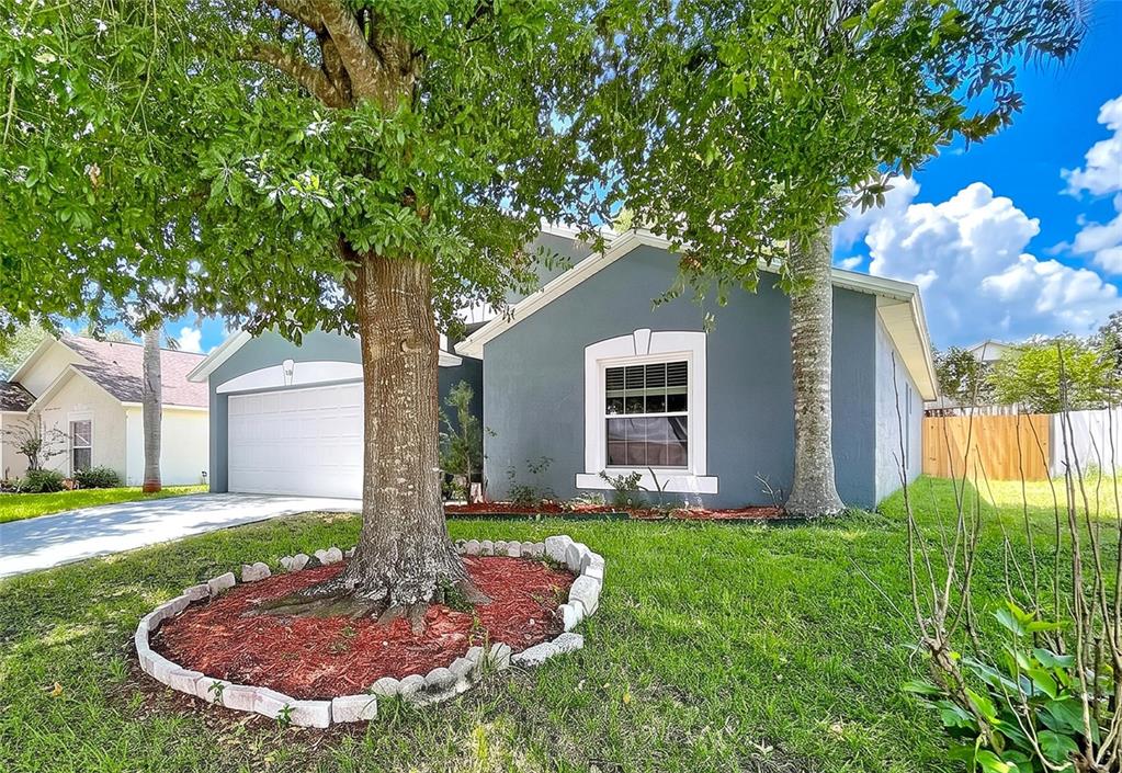 Property for sale at 429 HEATHER HILL BOULEVARD, DAVENPORT, FL, 33837