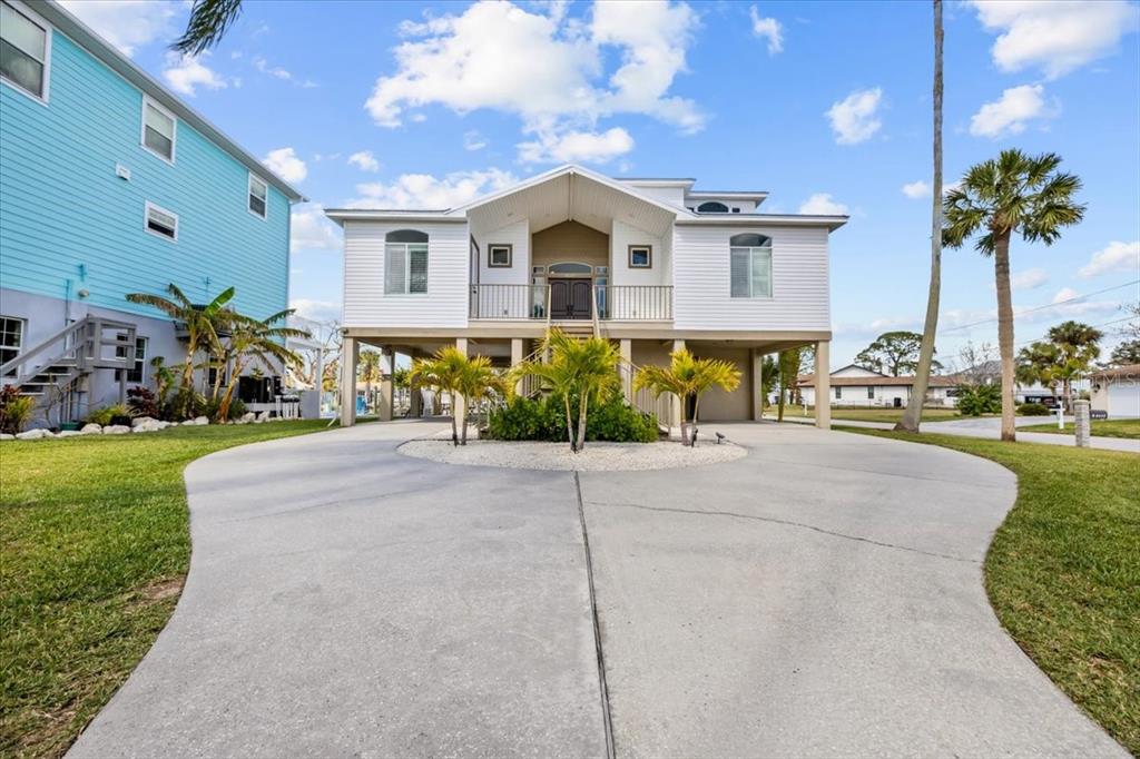Property for sale at 8117 BRIGHTON DRIVE, PORT RICHEY, FL, 34668