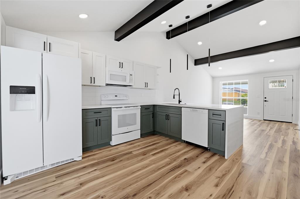 Property for sale at 8602 BRIAR GROVE CIR, TAMPA, FL, 33615