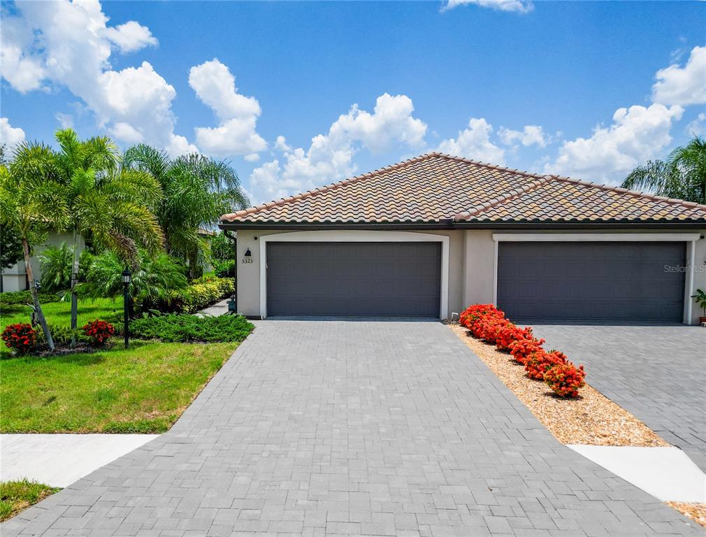 Property for sale at 5323 WHITE SAND COVE, BRADENTON, FL, 34211