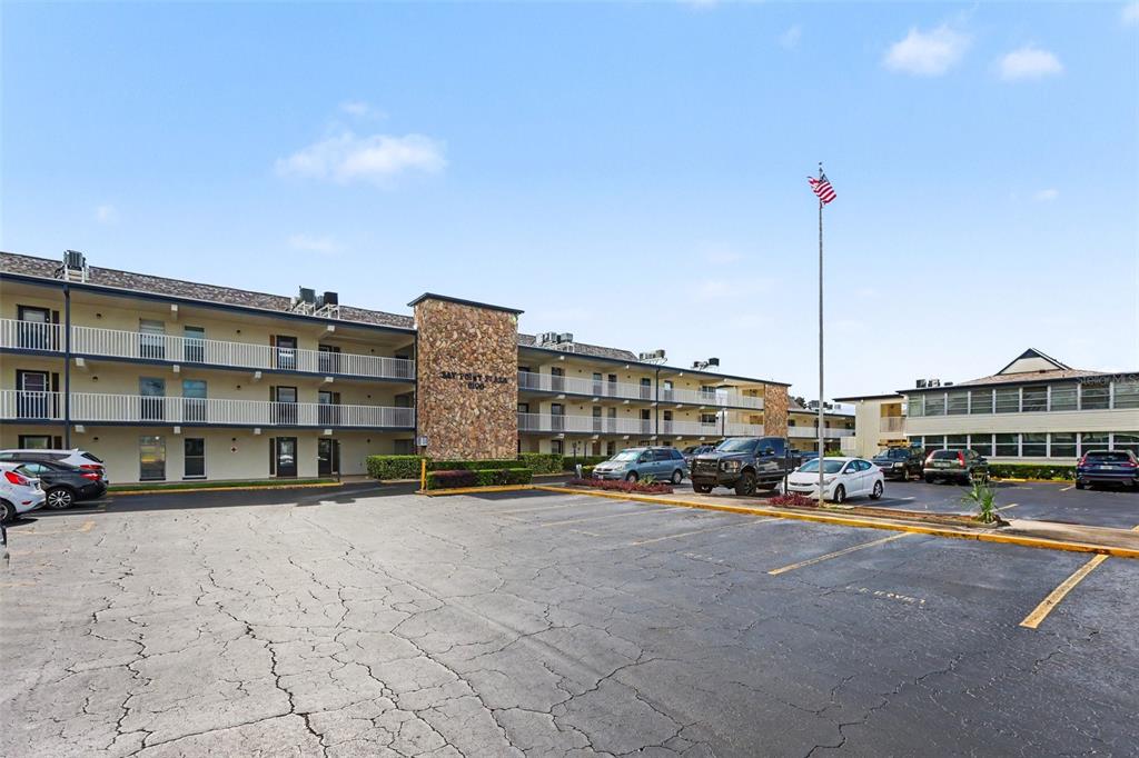 Property for sale at 6100 12TH STREET S UNIT 313, ST PETERSBURG, FL, 33705