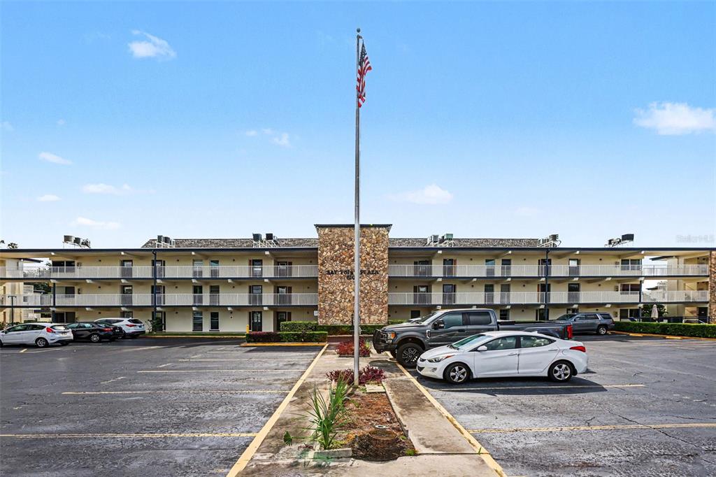 Property for sale at 6100 12TH STREET S UNIT 313, ST PETERSBURG, FL, 33705