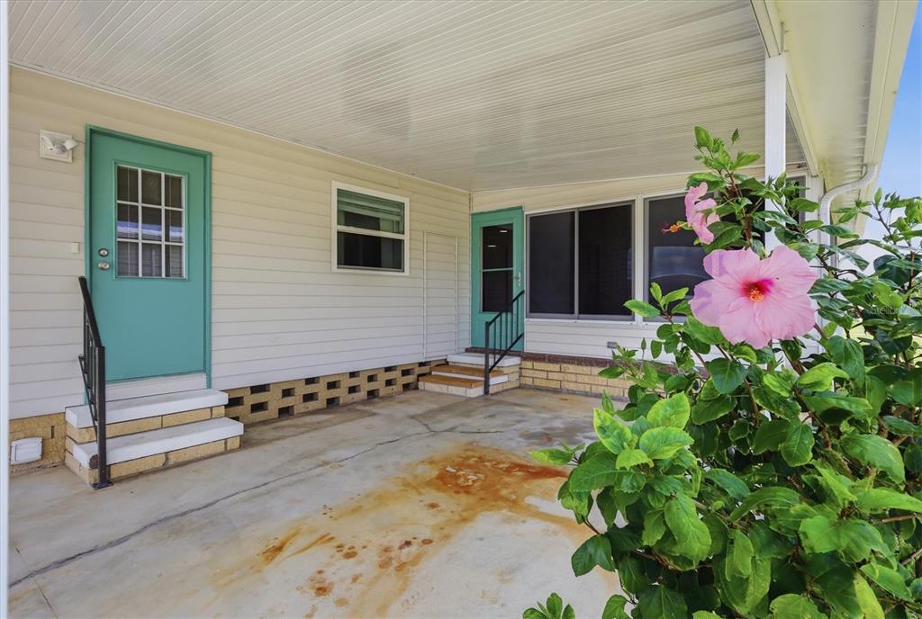 Entrance to Laundry Room and Florida Room