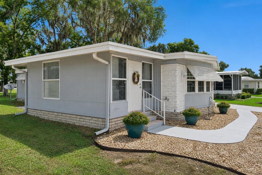Property for sale at 332 HAWTHORNE BOULEVARD, LEESBURG, FL, 34748
