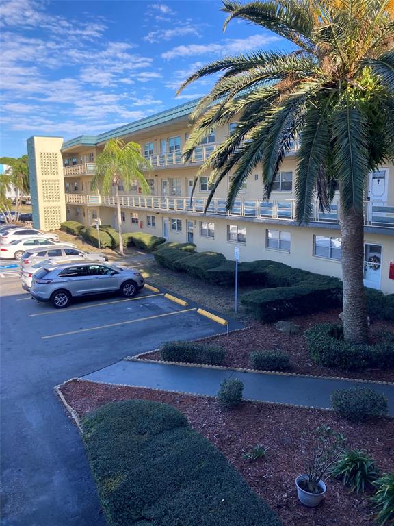 Property for sale at 5750 80TH STREET N UNIT C202, ST PETERSBURG, FL, 33709