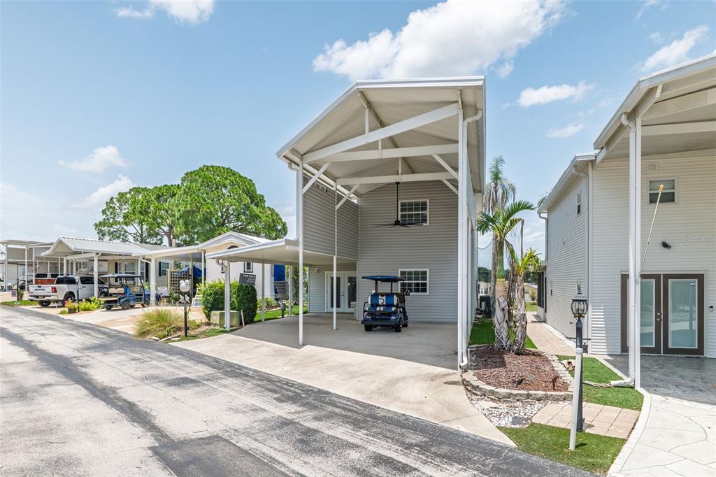 Property for sale at 220 ST GEORGE DRIVE, DAVENPORT, FL, 33837