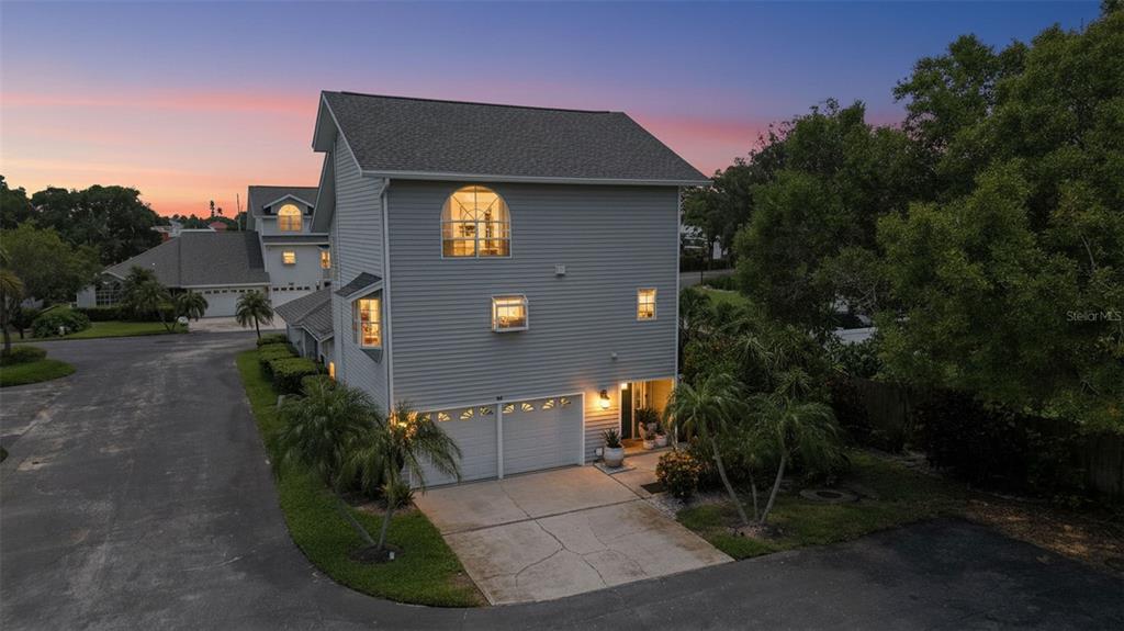 Property for sale at 11722 CURRIE LANE UNIT J1, LARGO, FL, 33774