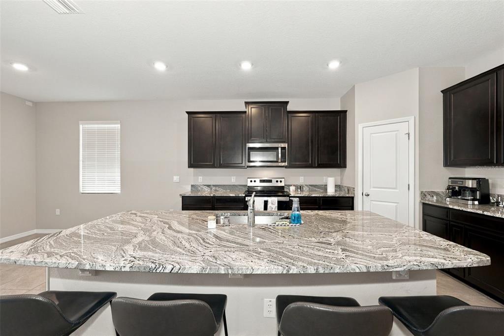Property for sale at 16633 MOONER PLANK CIRCLE, WIMAUMA, FL, 33598