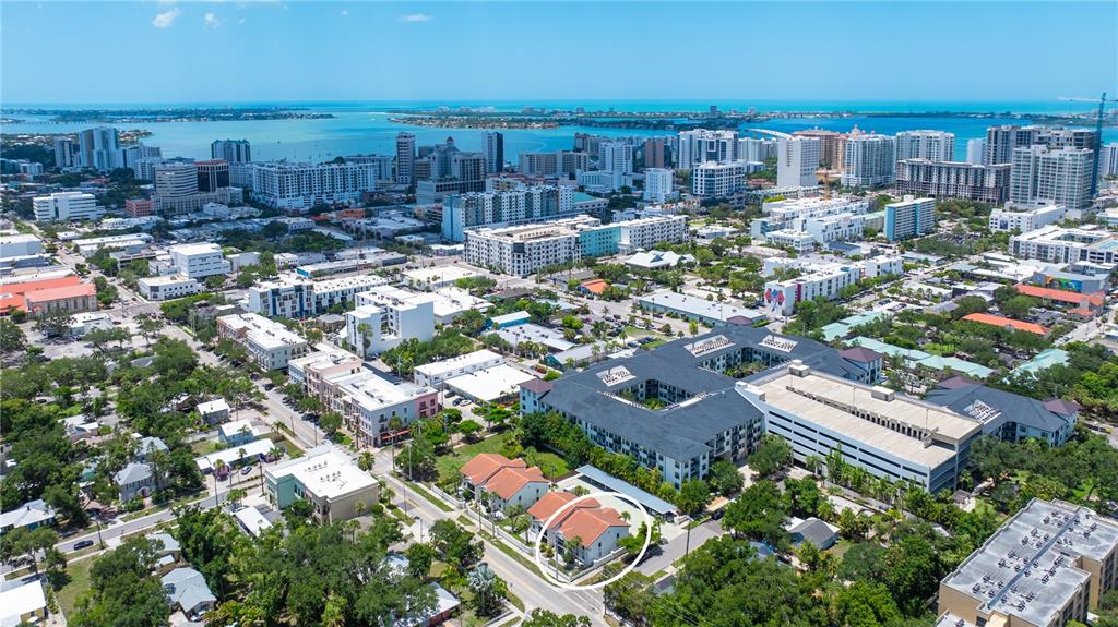 Property for sale at 631 N ORANGE AVENUE UNIT 108, SARASOTA, FL, 34236