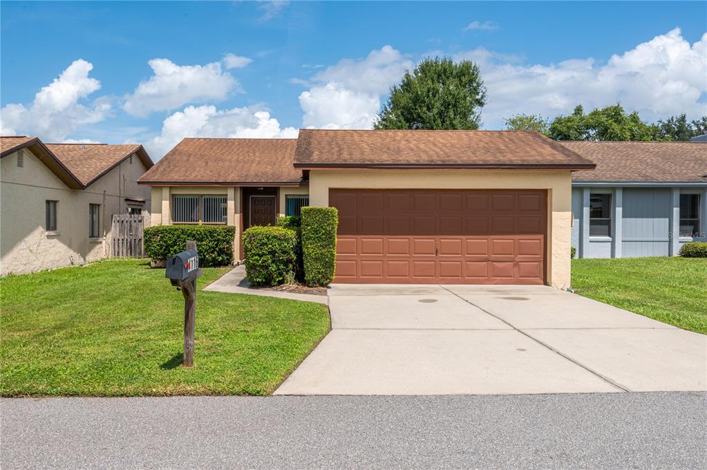 Property for sale at 4116 FISHERMANS LANDING, WINTER HAVEN, FL, 33884