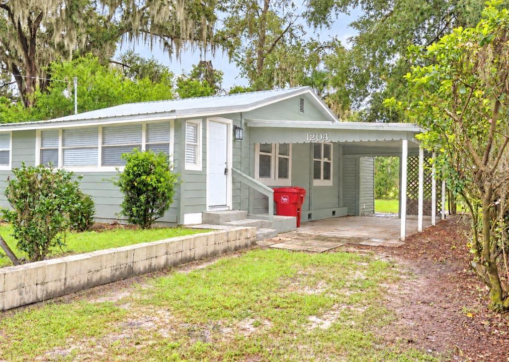 Property for sale at 1204 N MORNINGSIDE DRIVE, PLANT CITY, FL, 33563