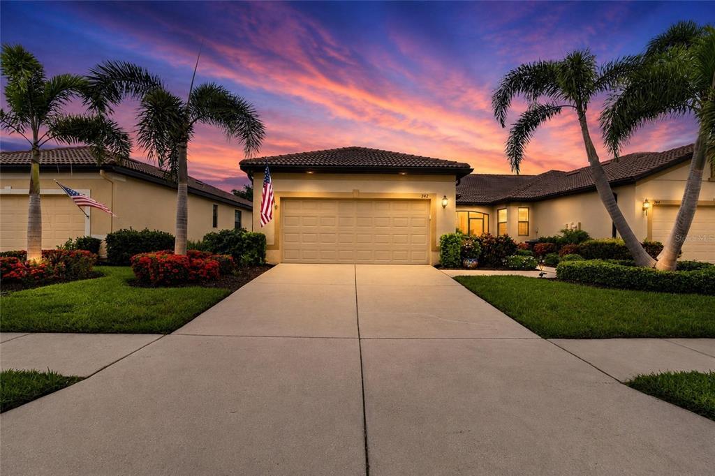 Property for sale at 342 BLUEWATER FALLS COURT, APOLLO BEACH, FL, 33572