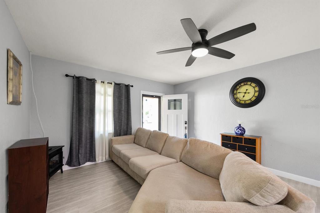 Property for sale at 611 11TH STREET NW, LARGO, FL, 33770